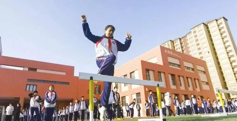 纳哥小将成