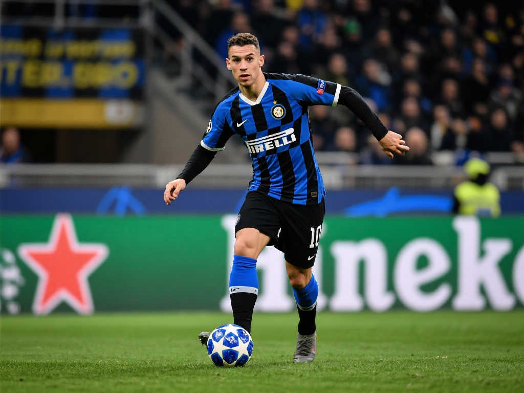 則更偏向於 則更偏向於