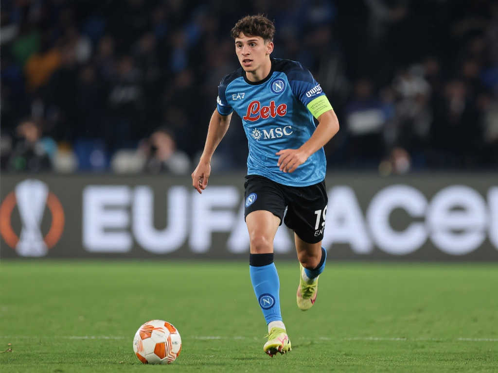 以及它对球 以及它对球